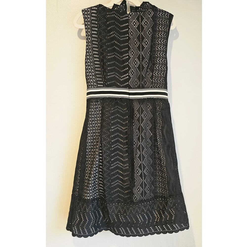 Anna Sui Mini Dress Black Cream Combo Sleeveless Lace Lined  Womens Sz 6 - Picture 2 of 5